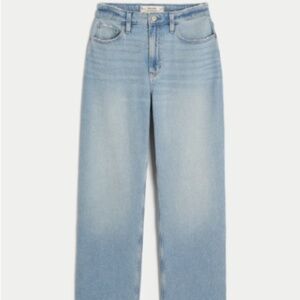 Ultra High-rise Light Medium Wash Dad Jeans, Size 9R/8R